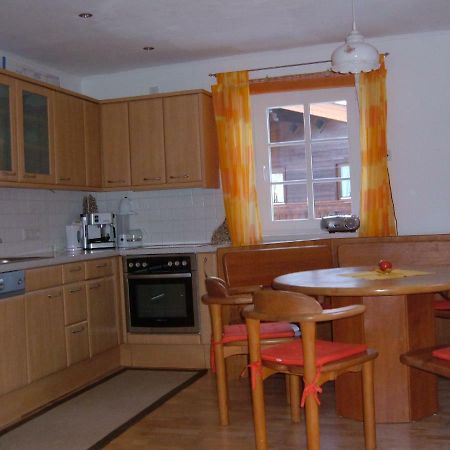 Haus Loferer Apartment Sankt Martin bei Lofer Bagian luar foto