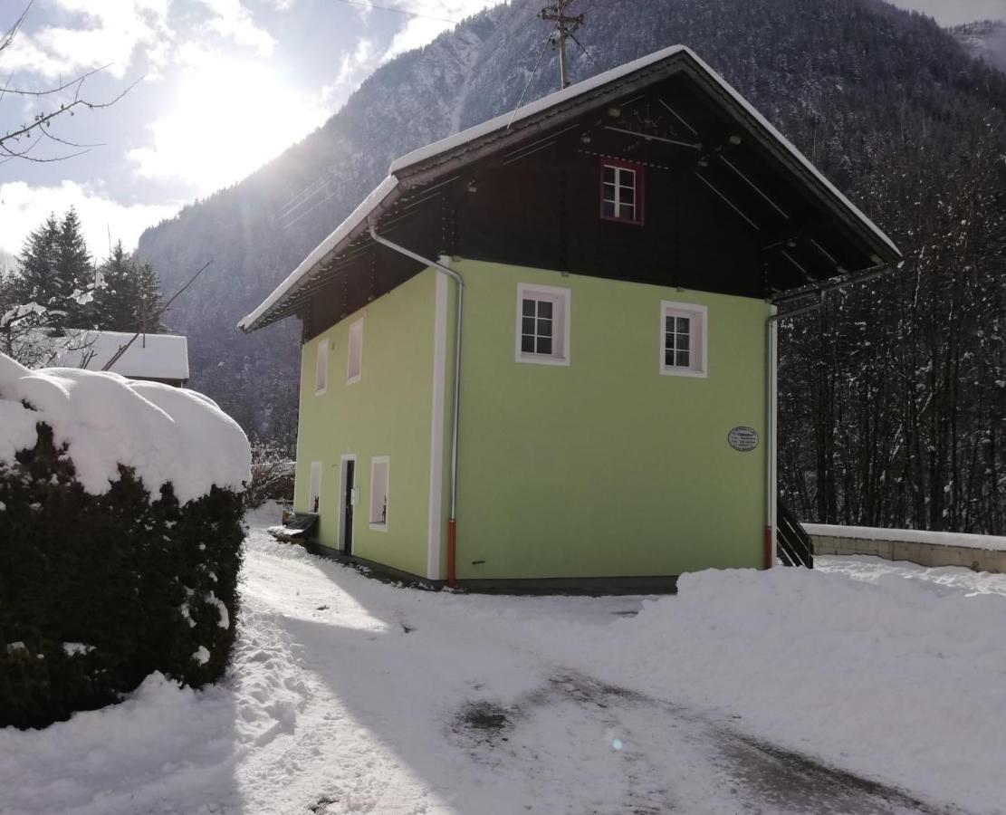 Haus Loferer Apartment Sankt Martin bei Lofer Bagian luar foto