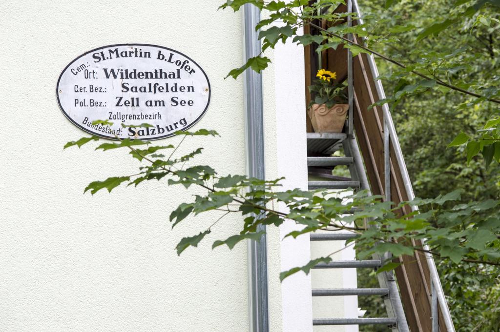 Haus Loferer Apartment Sankt Martin bei Lofer Bagian luar foto