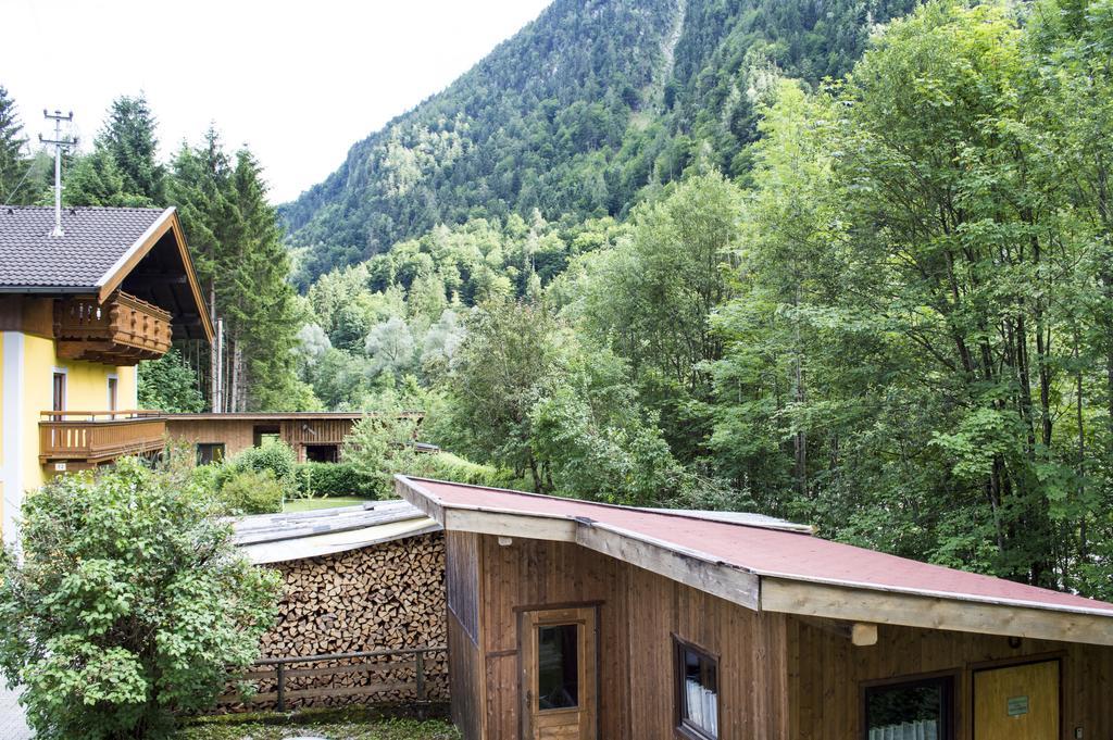 Haus Loferer Apartment Sankt Martin bei Lofer Bagian luar foto